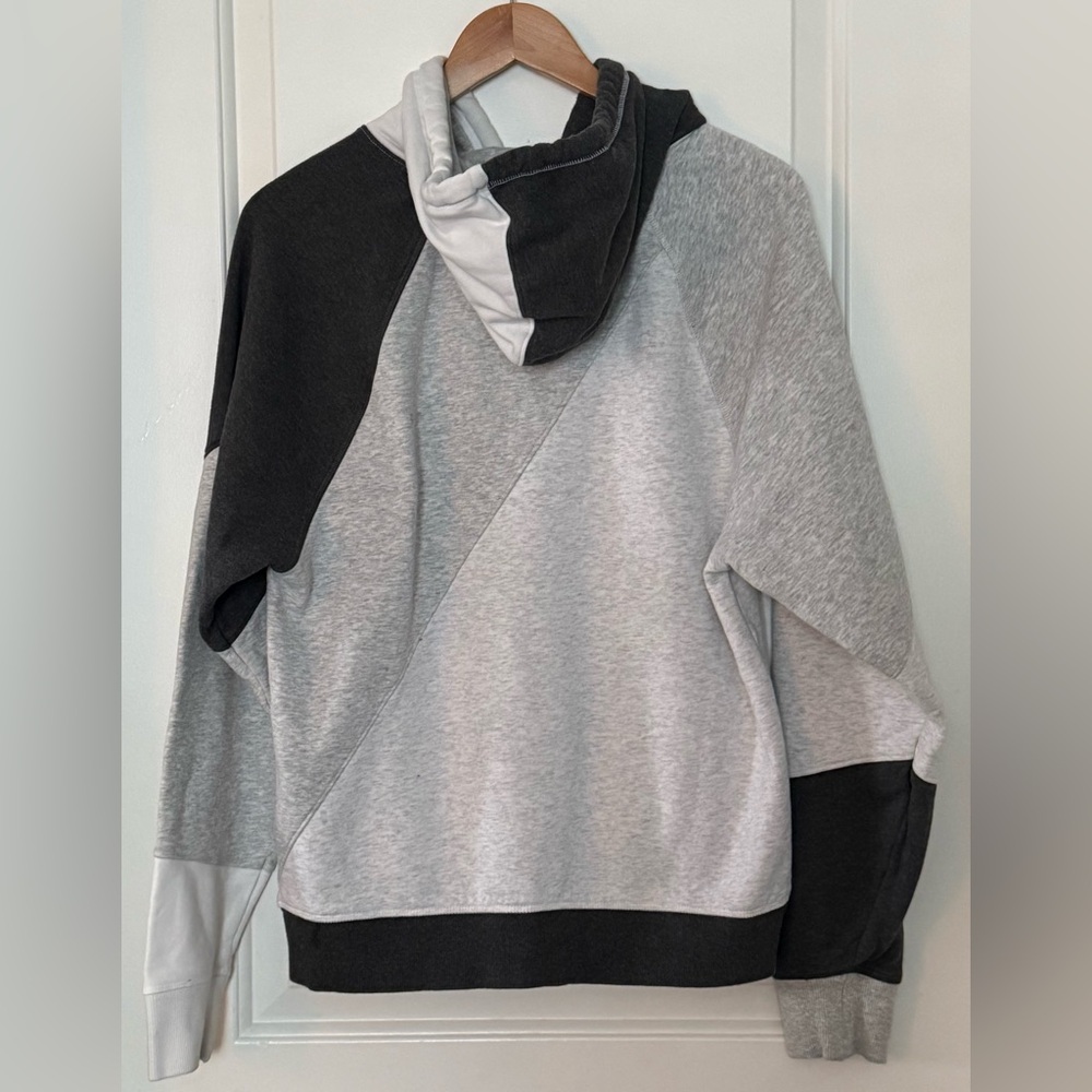 Champion Colorblock Men’s Hoodie - Picture 8 of 8